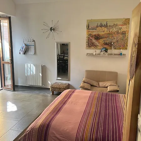 Free Parkingappartamento Angolo Di Relax!!! アパート *